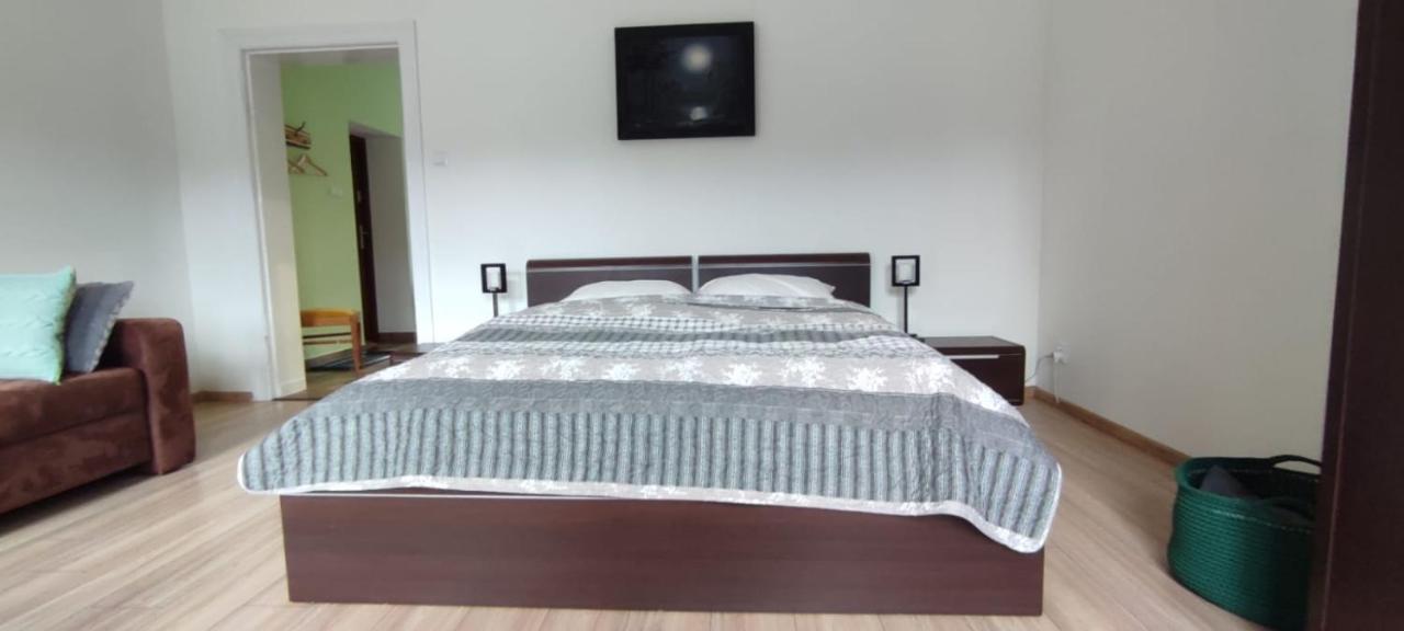 Zacisze Pod Bukami Apartman Gornica Kültér fotó